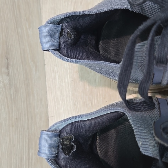 On Running Women Athletic Running Sneakers Shoes Sz 8.5 - Picture 4 of 13